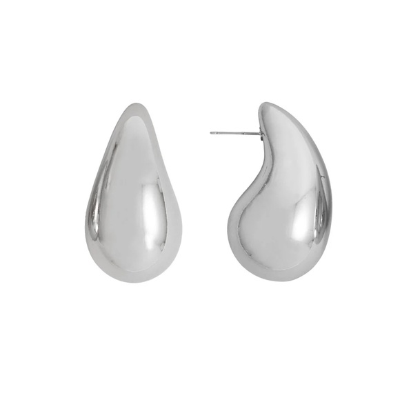 Jewelry - Silver Tone Chunky Raindrop Fashion Earrings NWT